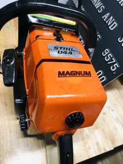 Stihl  MS 440 Chainsaw With a New 25” Chain & bar