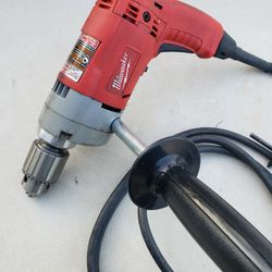 Milwaukee Magnum  Holeshooter 