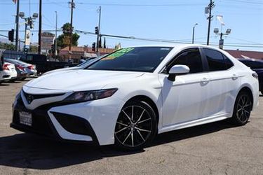 2021 Toyota Camry SE