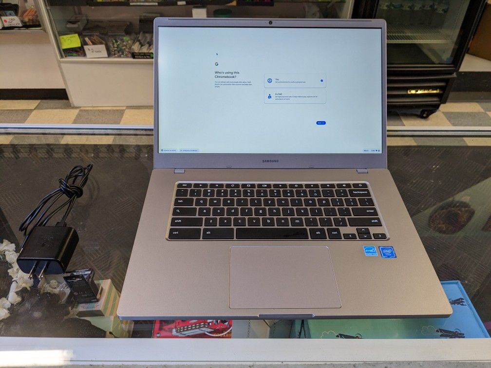 Samsung 15.6" Chromebook XE350XBA