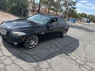BMW 5 Series xDrive Sedan