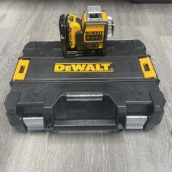 DEWALT 12V MAX Laser Level, Green Line Laser, 3-Way, 360 Degree Professional Laser,Cordless/Recharge