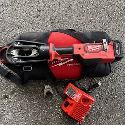 Milwaukee M18 ForceLogic 15T Crimper 