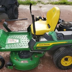 Z315E 42 in. 20 HP Gas Dual Hydrostatic Zero Turn Riding Lawn Mower