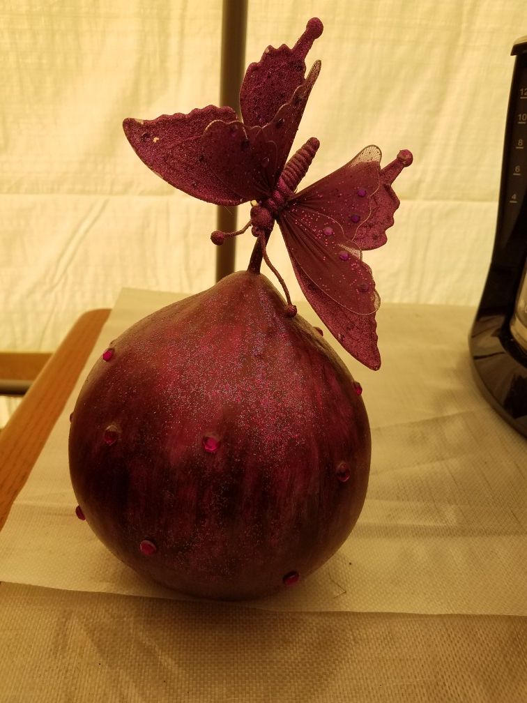 Gourd and butterfly decoration