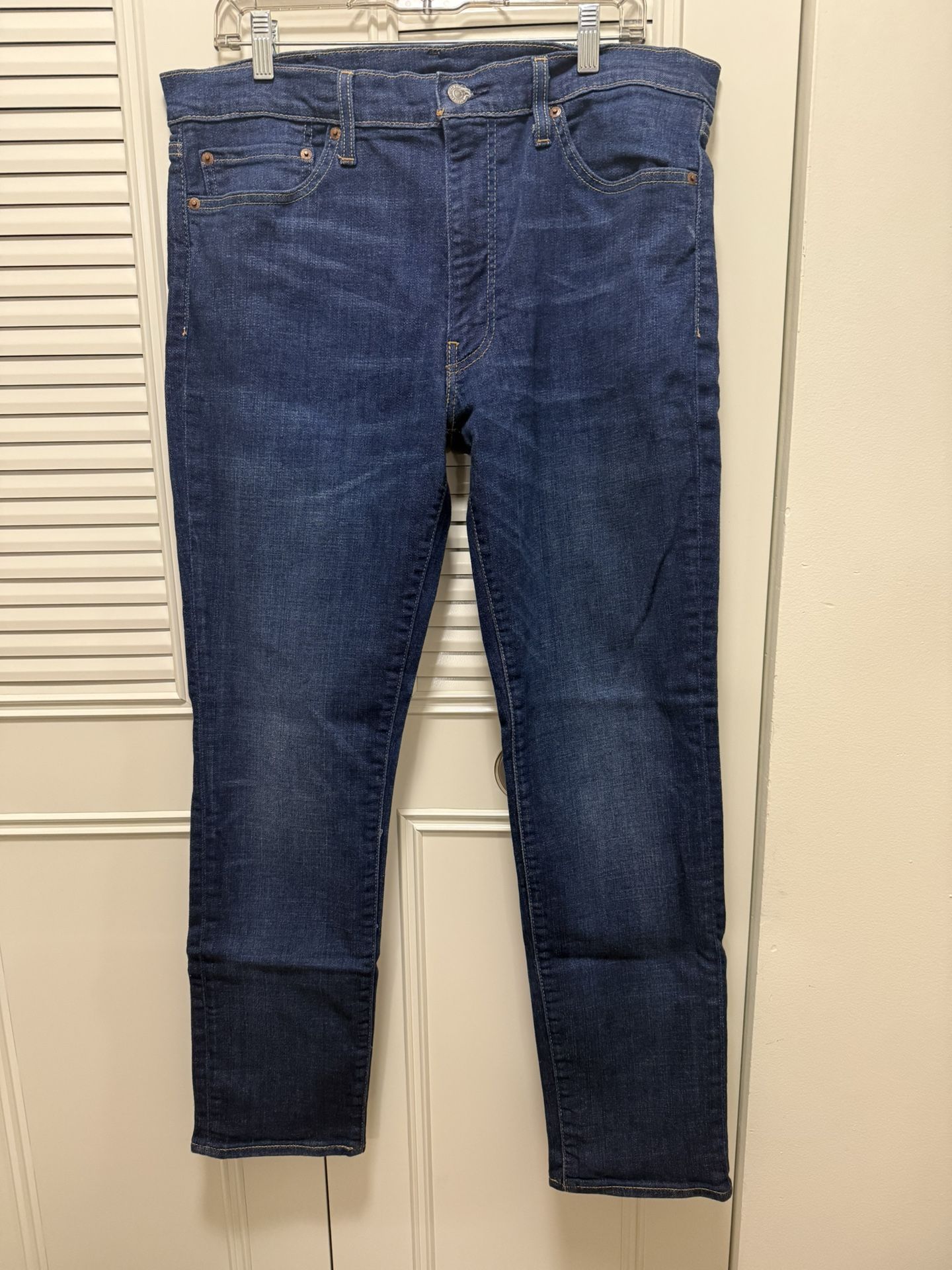 Men's Levi's 511 (Located in Woonsocket, RI)
