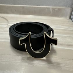 True Religion Horseshoe Buckle Belt