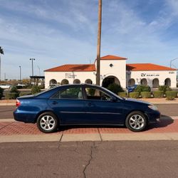 2006 Toyota Camry Xle V.6 Low Mileage Only 74000