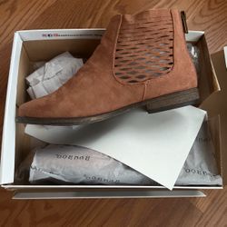 Women’s Boots