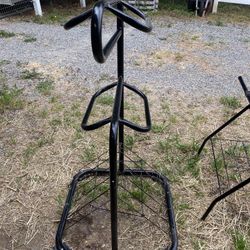 Free Standing Saddle Rack