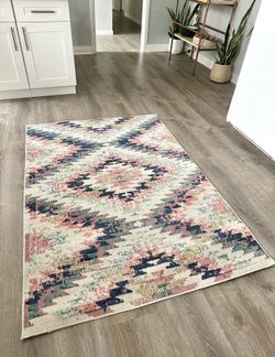 Area Rug( SURYA Brand ) Size3”11/5.7 $30
