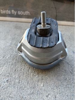 5 series motor mount