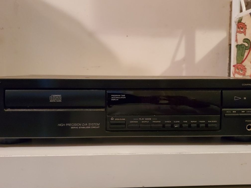 Sony Compact Disc Player