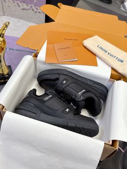LV Men’s Sneaker With Box 2026 New