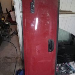 2004 Ford F250 Red Tailgate