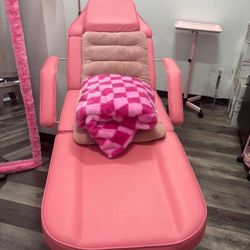 $100 Spa Chair Located In Yonkers ny 