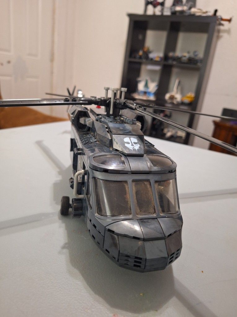 Mega Bloks Black Hawk
