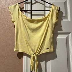 Hollister Women’s Top Size Large