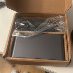 Lenovo USB-C UNIVERSAL BUSINESS DOCK