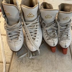 Kids Jackson Mystique Figure Skates