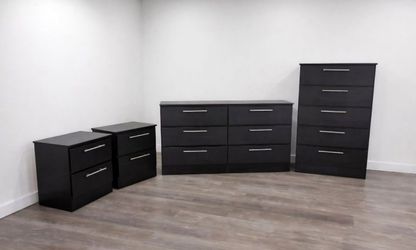 Dresser,  Chest And 2 Nightstands  - Cómoda,  Gavetero Y 2 Mesitas de noche