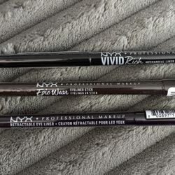 NEW NYX PROFESSIONAL VIVID RICH EPIC WEAR AND RETRACTABLE EYE LINERS $5 Each!