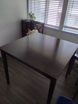 Free Functional table and King bed