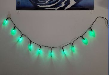 Green leaf string lights
