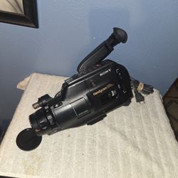Sony Handycam Camcorder For Parts or Repair