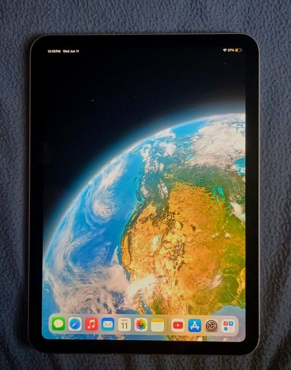 iPad A16 2025 Model 128gb WiFi And Cellular