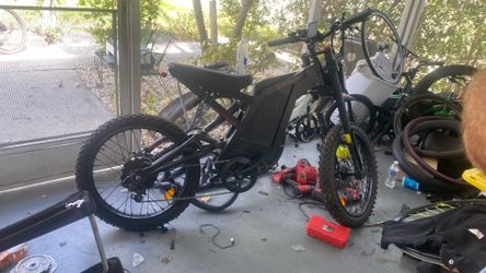 Isinwheel r8 e dirt bike