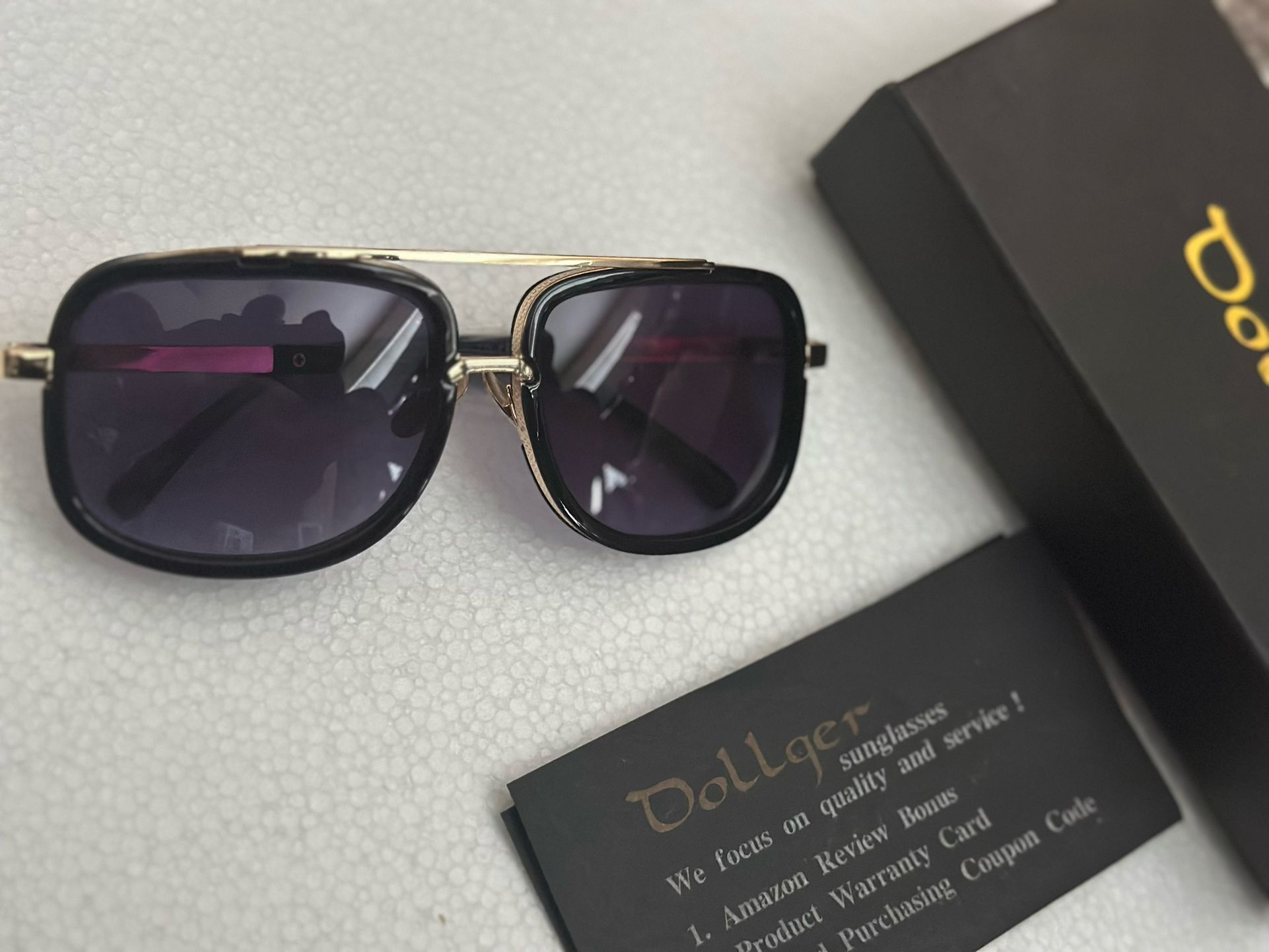 Black Sunglasses (NEW)