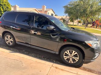 2017 Nissan Pathfinder
