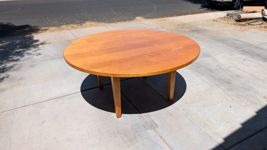 Solid pine dining room table 68" W lazy Susan