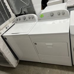 WHIRLPOOL WASHER AND GAS DRYER