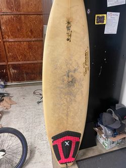 Fiber Glass Surf board 6 foot