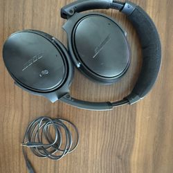 Bose Quietcomfort Headphones 