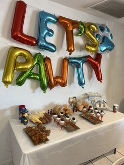 Mesa De Postres (Table Treats) 