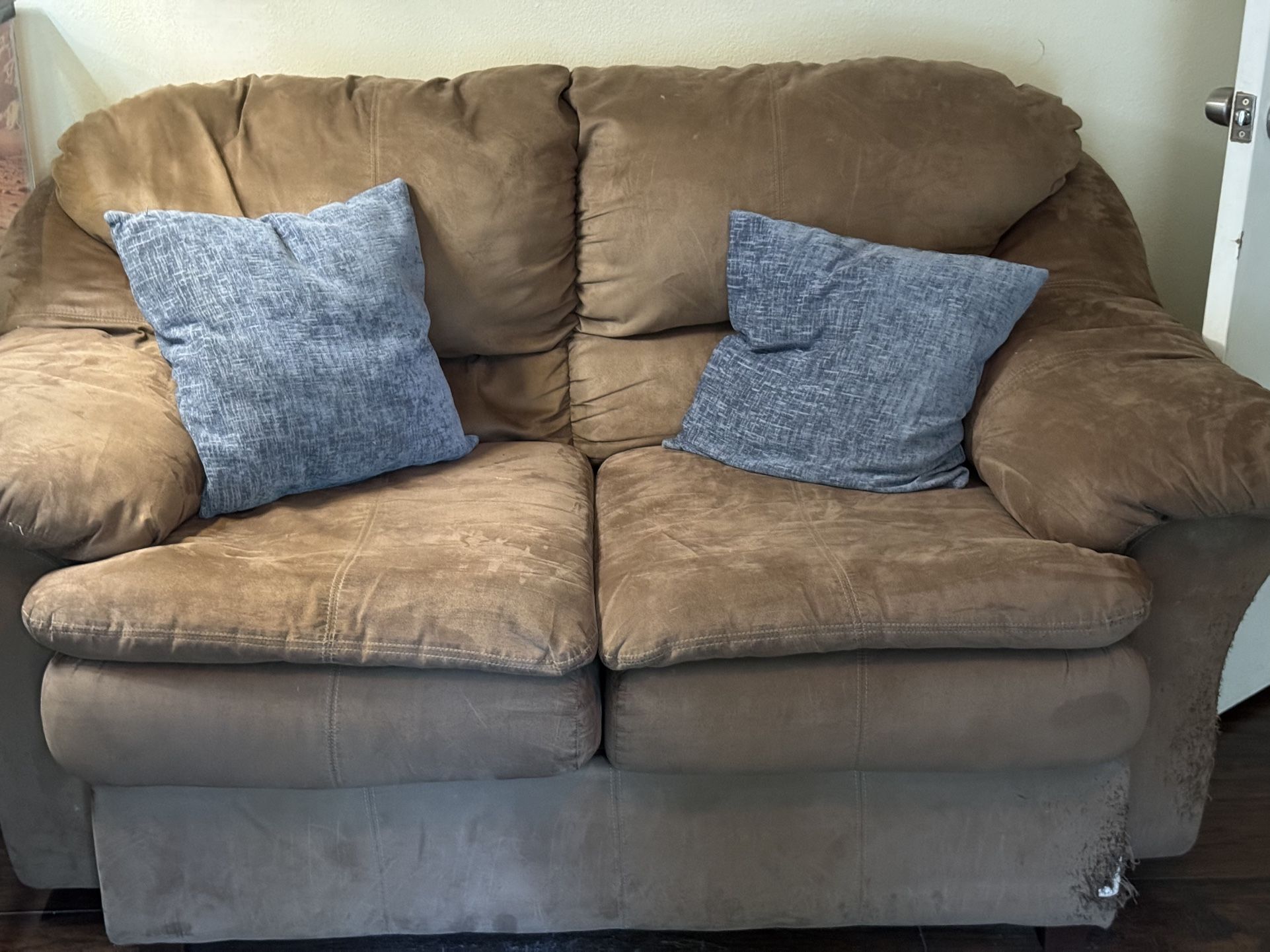 Loveseat & Sofa (Old Cannery)