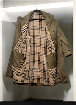 Flawless London Towne Trench Coat – Classic Elegance | Removable Liner | Size 38F / US 6