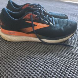 Brooks Ghost 16.Running Shoes