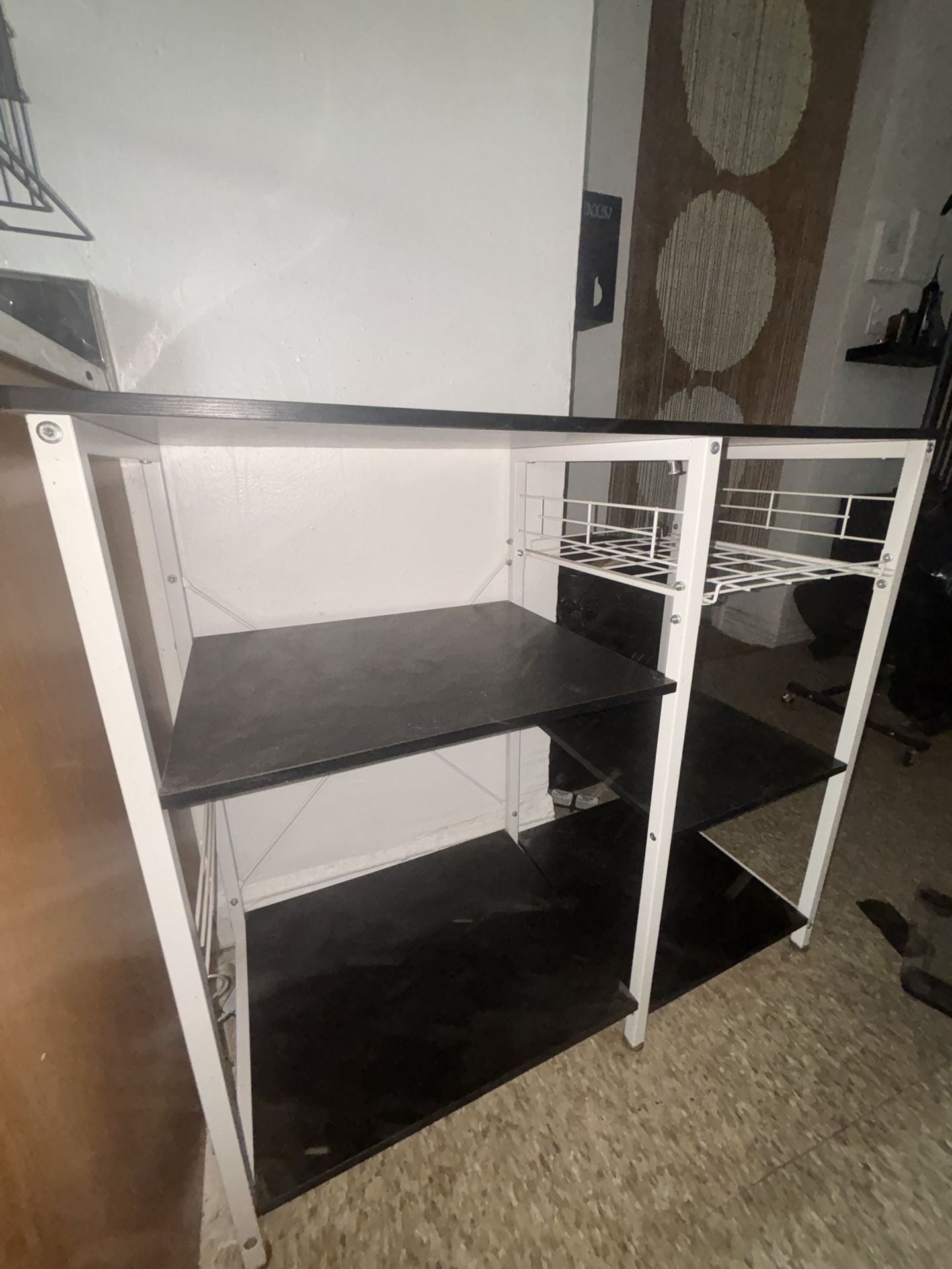 BLACK KITCHEN MICROWAVE STAND