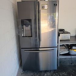 fairly new Samsung fridge 