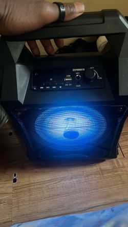 Fisher bluetooth speaker