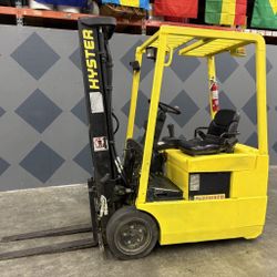 Hyster Electric Forklift