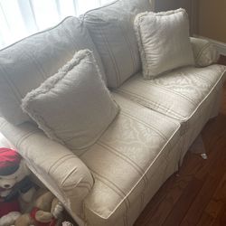 Love Seat Off White