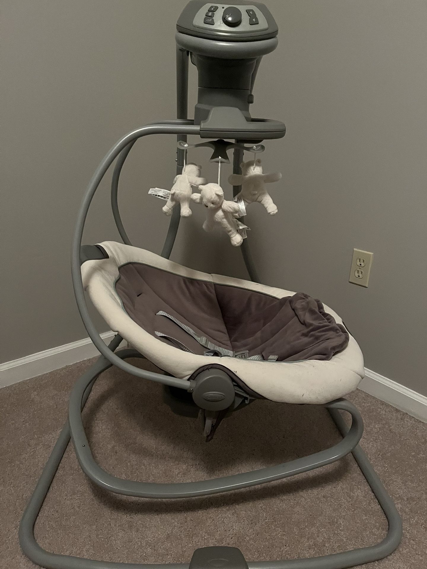 Graco Baby Swing
