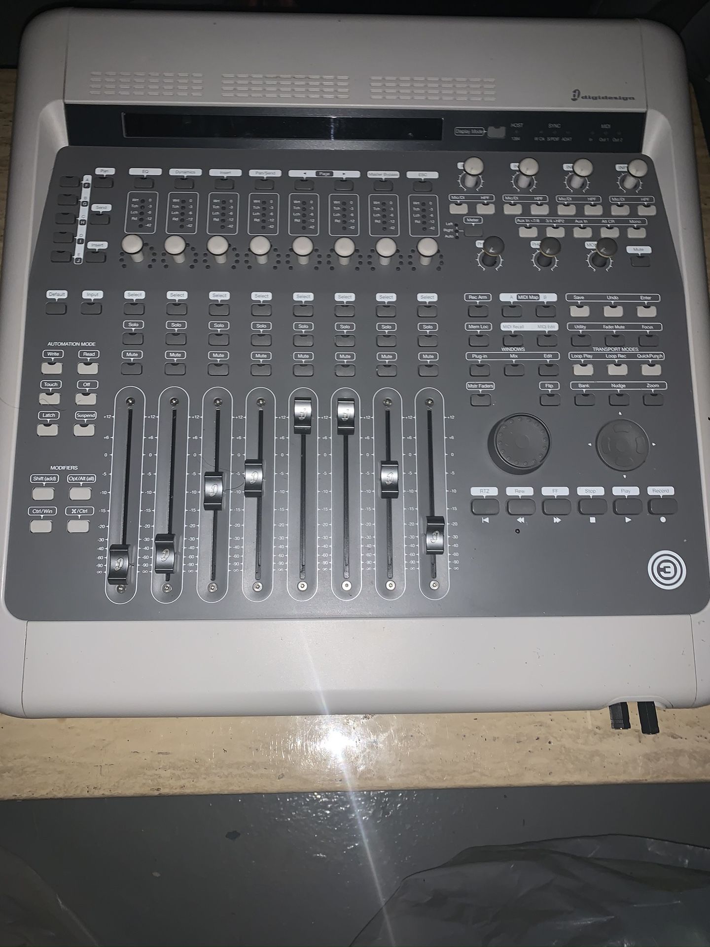 Digidesign 003 Mixer in pristine condition