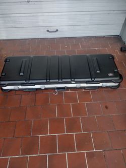 SKB Large Hard Shell Keyboard Case