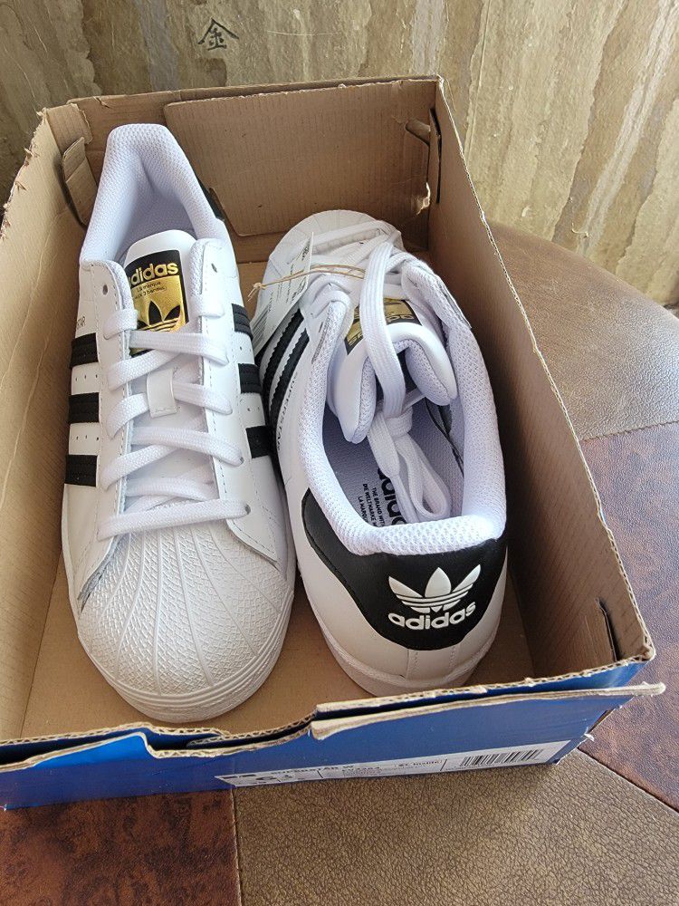 Adidas Superstar Women's Shoes Authentic Size 6.5